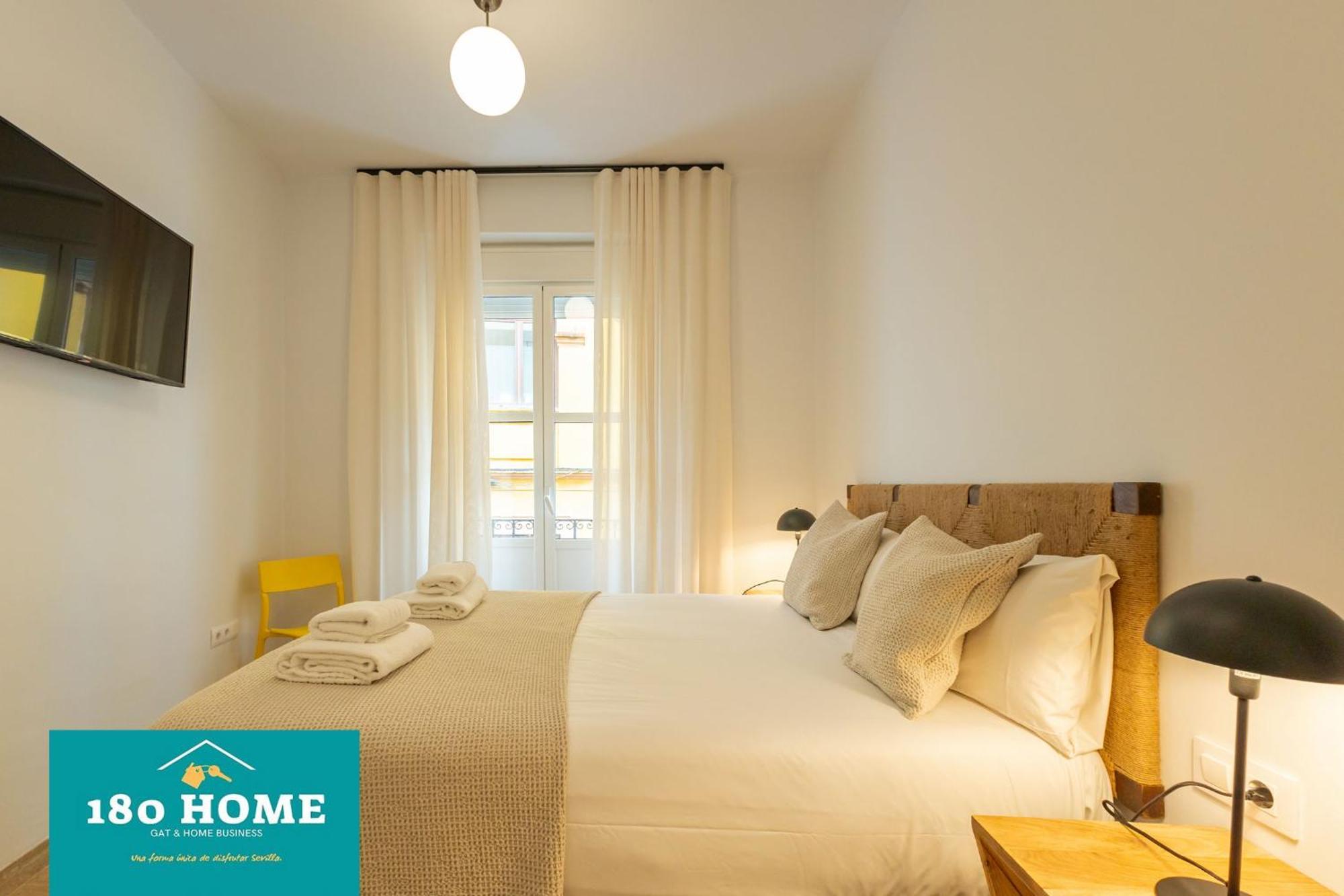180 Home Goyeneta Luxury Севілья Екстер'єр фото